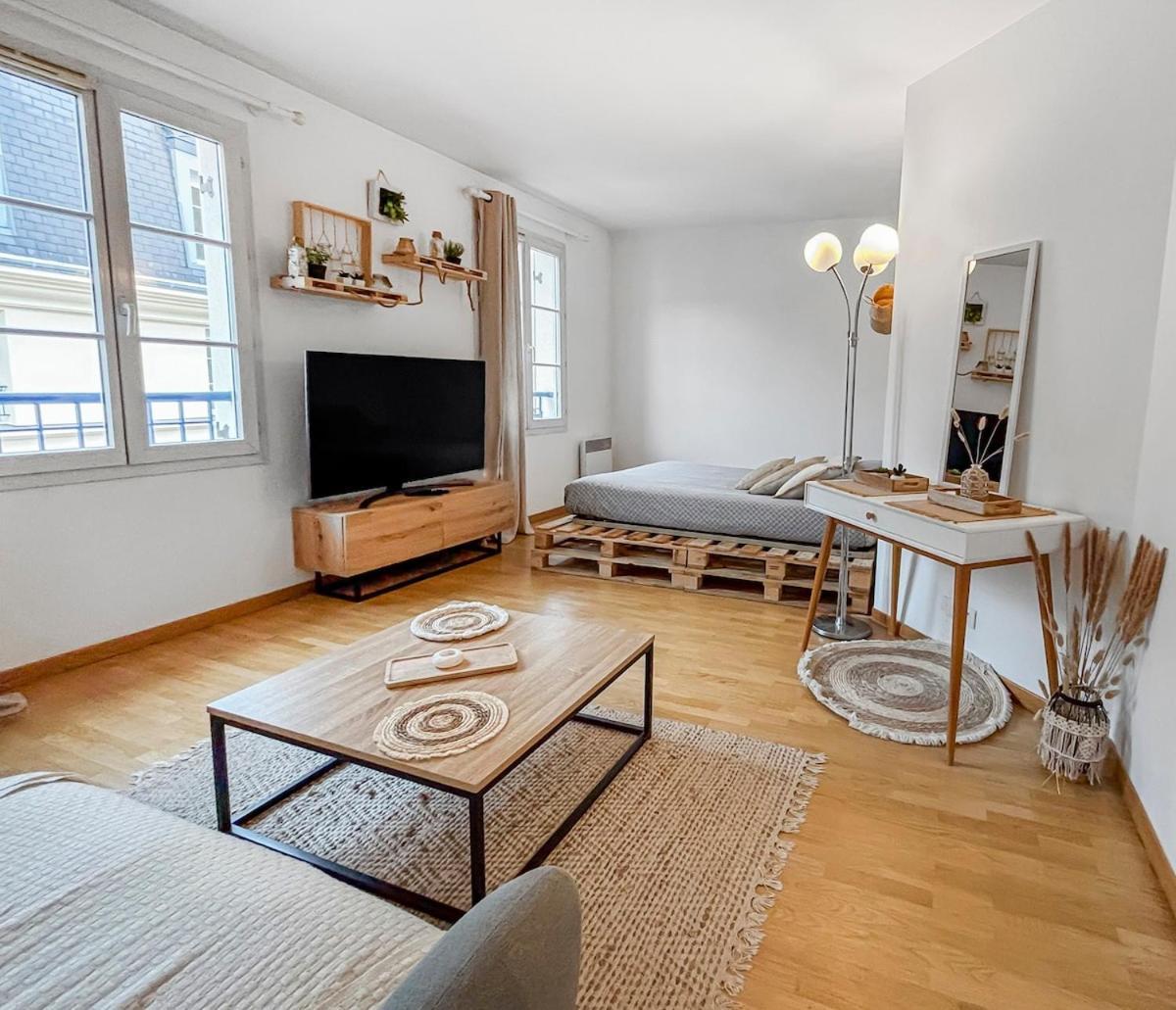 Studio Cosy Avec Smart Tv & Wi-Fi 르 플레시-로뱅송 외부 사진