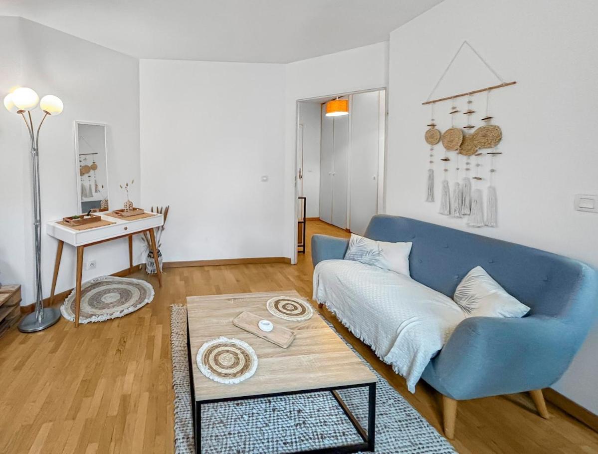 Studio Cosy Avec Smart Tv & Wi-Fi 르 플레시-로뱅송 외부 사진
